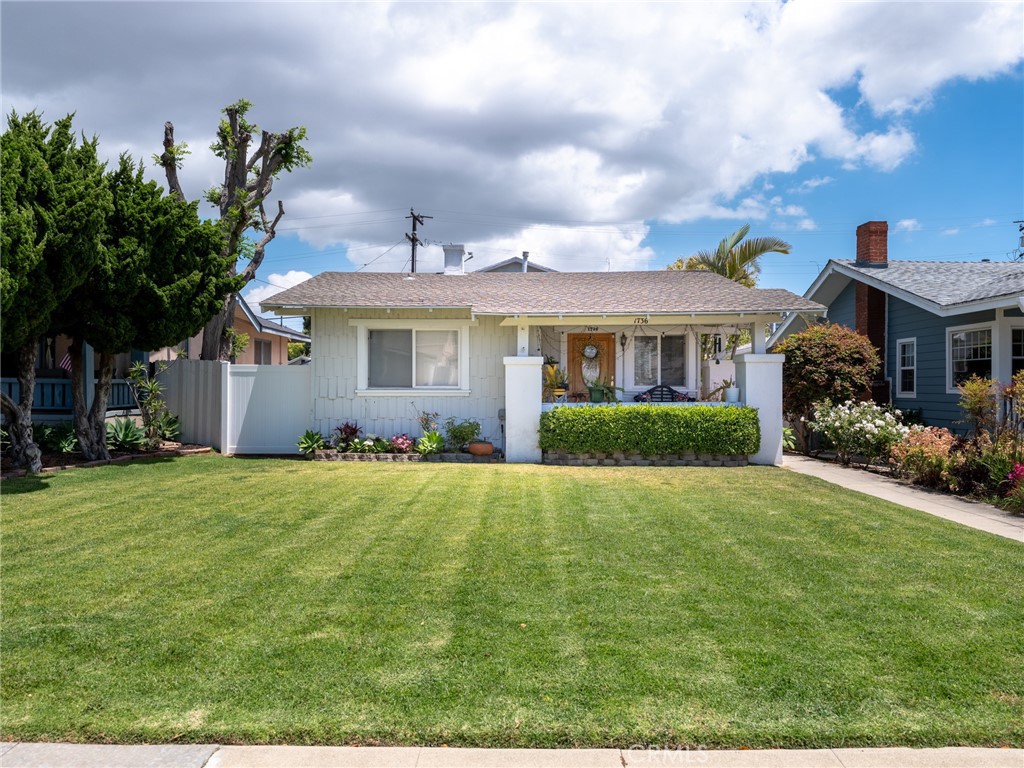 1736 Gramercy Avenue Property Photo 1