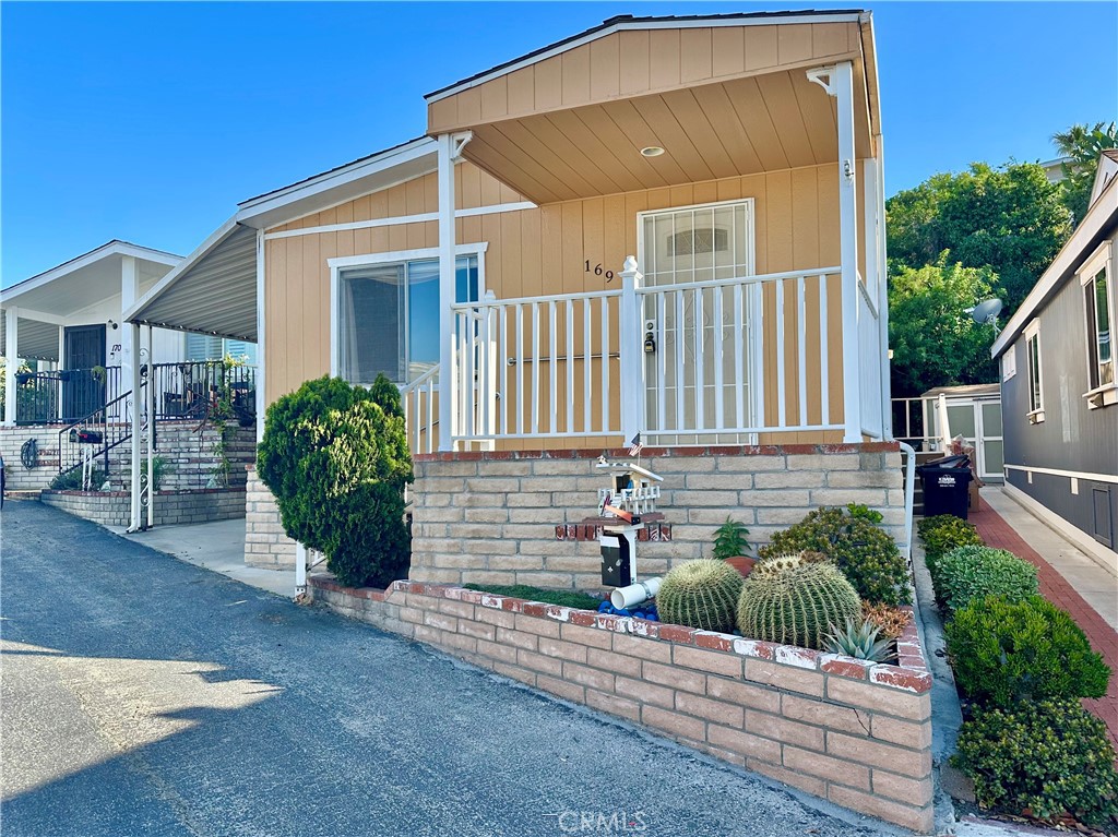2550 Pacific Coast Highway 169 Property Photo 1