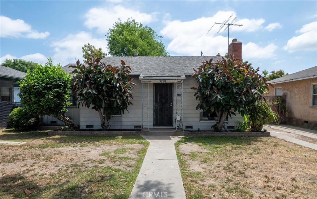 3260 Oregon Avenue Property Photo 1
