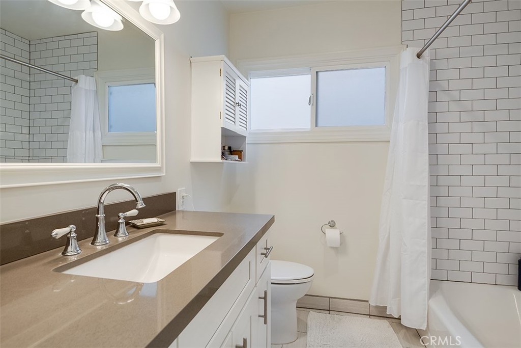231 Longfellow Avenue Property Photo 11