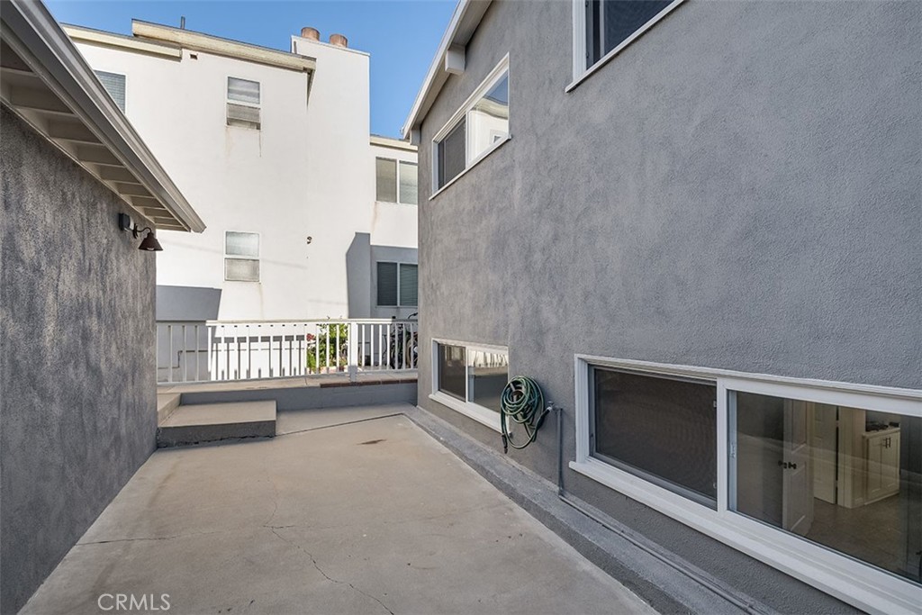231 Longfellow Avenue Property Photo 12