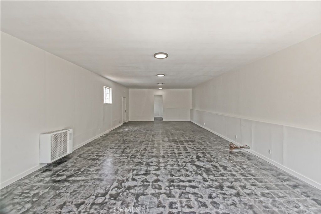341 Culver Boulevard Property Photo 10