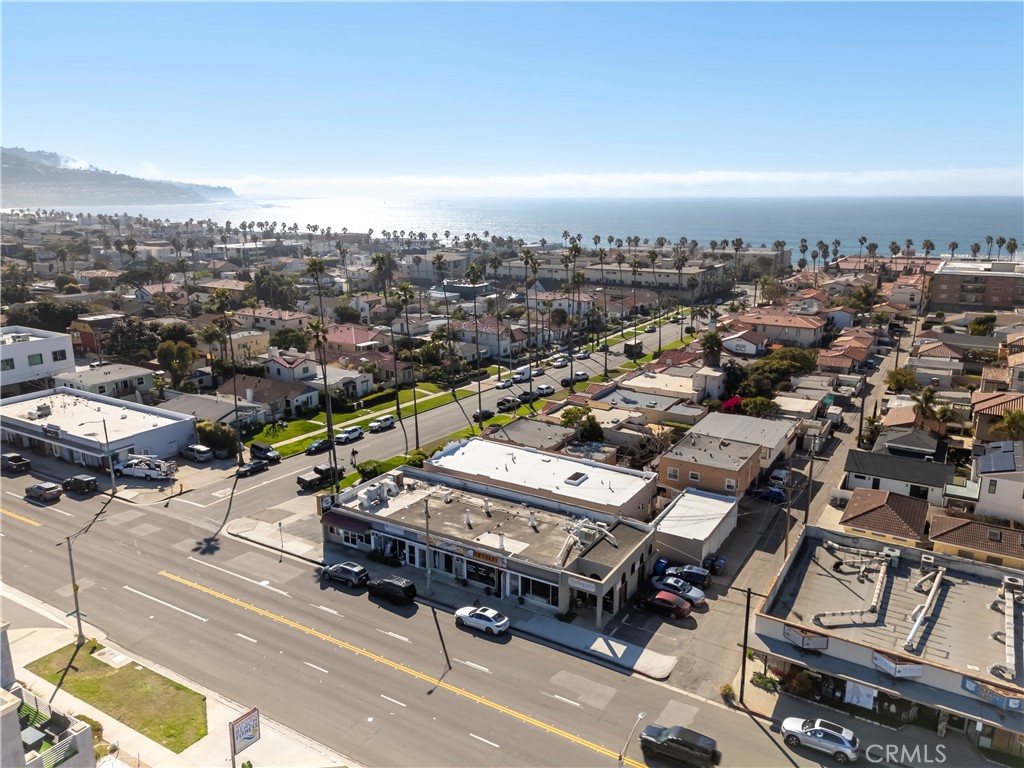 1215 S Pacific Coast Property Photo 2