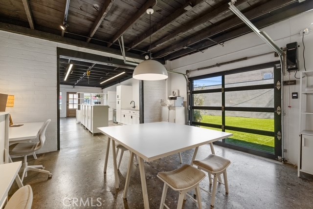 1630 Aviation Boulevard Property Photo 17