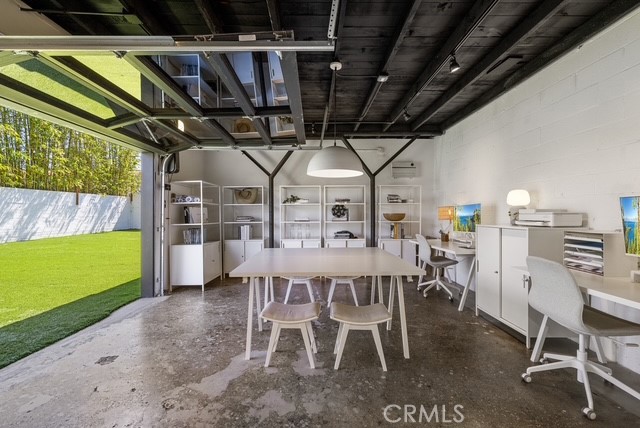 1630 Aviation Boulevard Property Photo 21