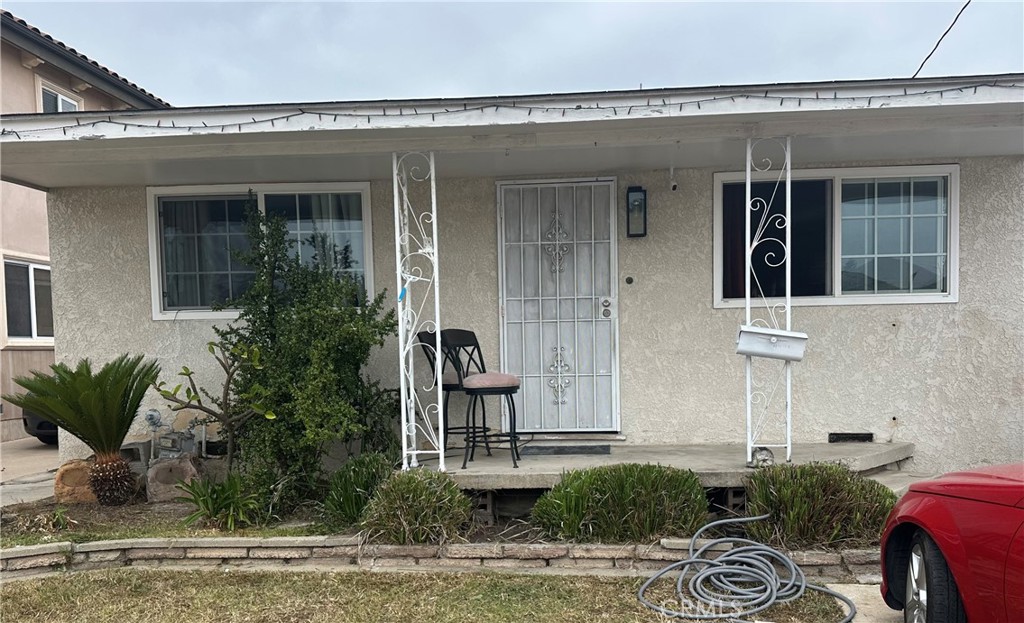 4547 W 141st Street Property Photo 1