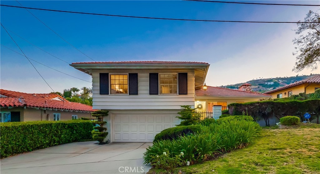 6604 Via Siena Property Photo 1