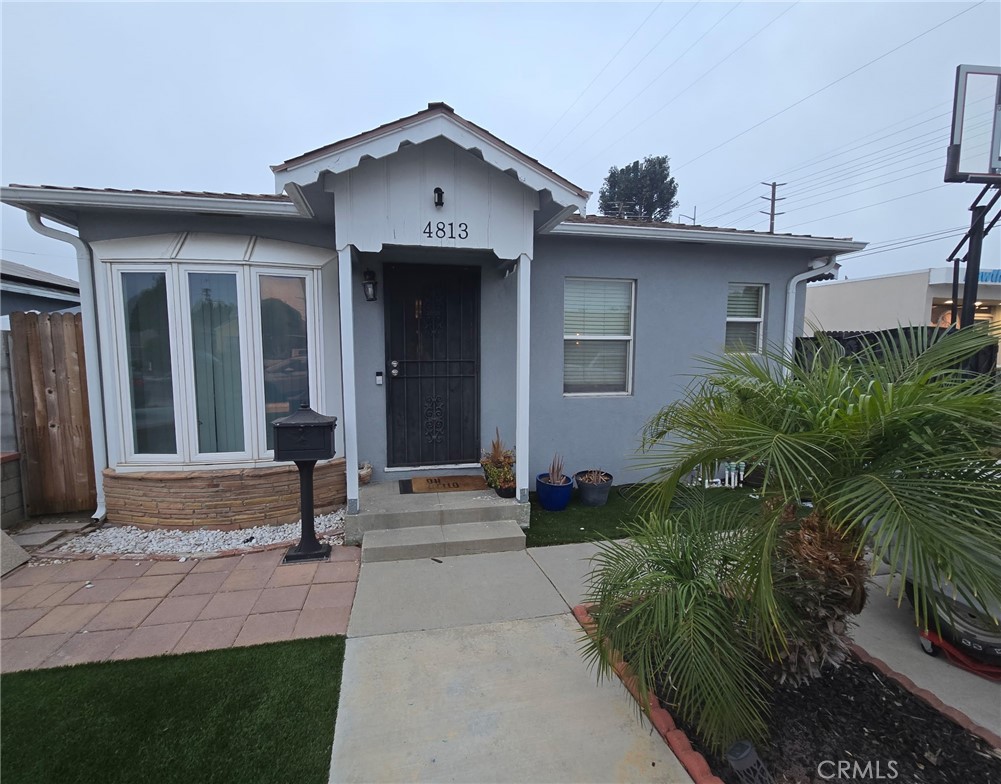 4813 W 134th Place Property Photo 1