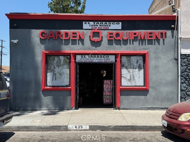 435 W Arbor Vitae Street Property Photo 1