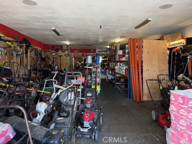 435 W Arbor Vitae Street Property Photo 7