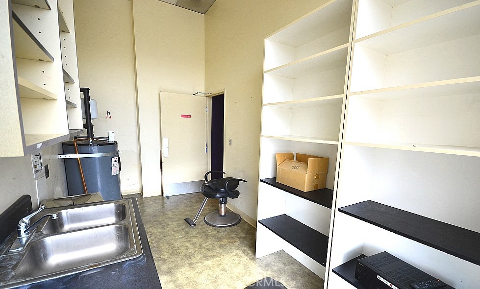 22501 Crenshaw Boulevard Property Photo 13