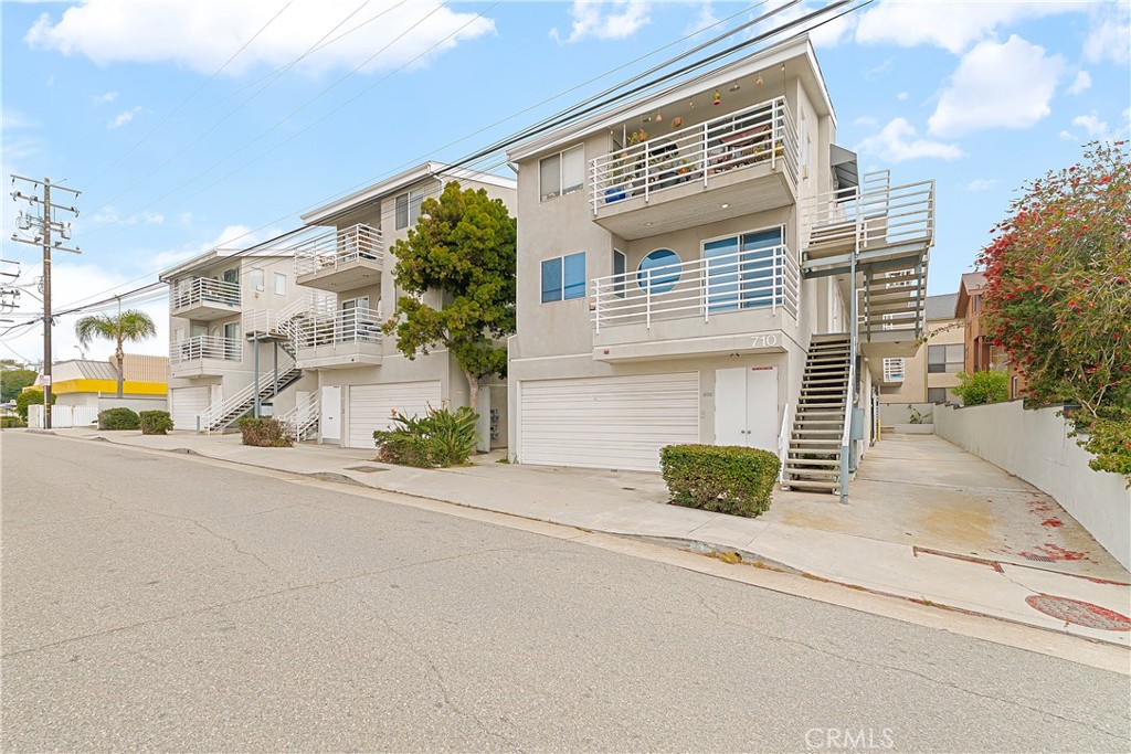 710 5th Street Property Photo 1