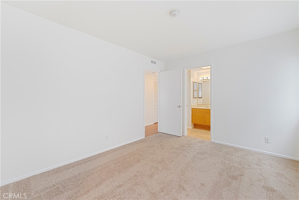 710 5th Street Property Photo 9