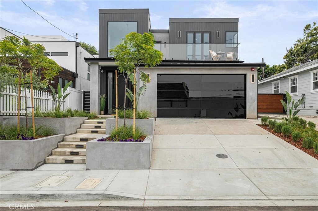 3609 Oak Avenue Property Photo 1
