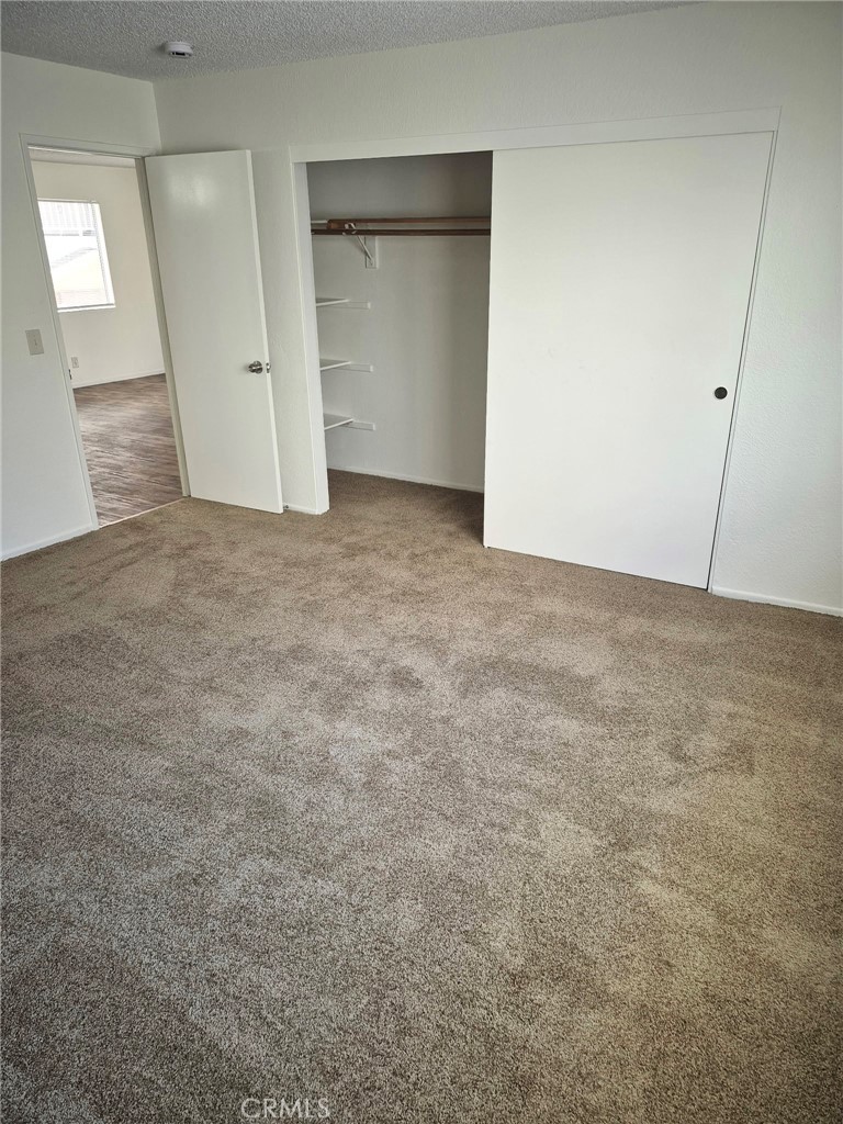 13325 Kornblum Avenue Property Photo 35