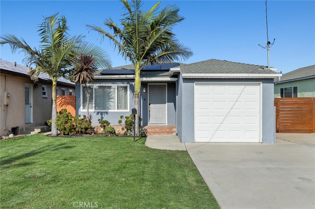 13914 Grevillea Avenue