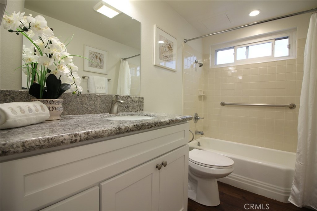 1322 Amethyst Street Property Photo 35