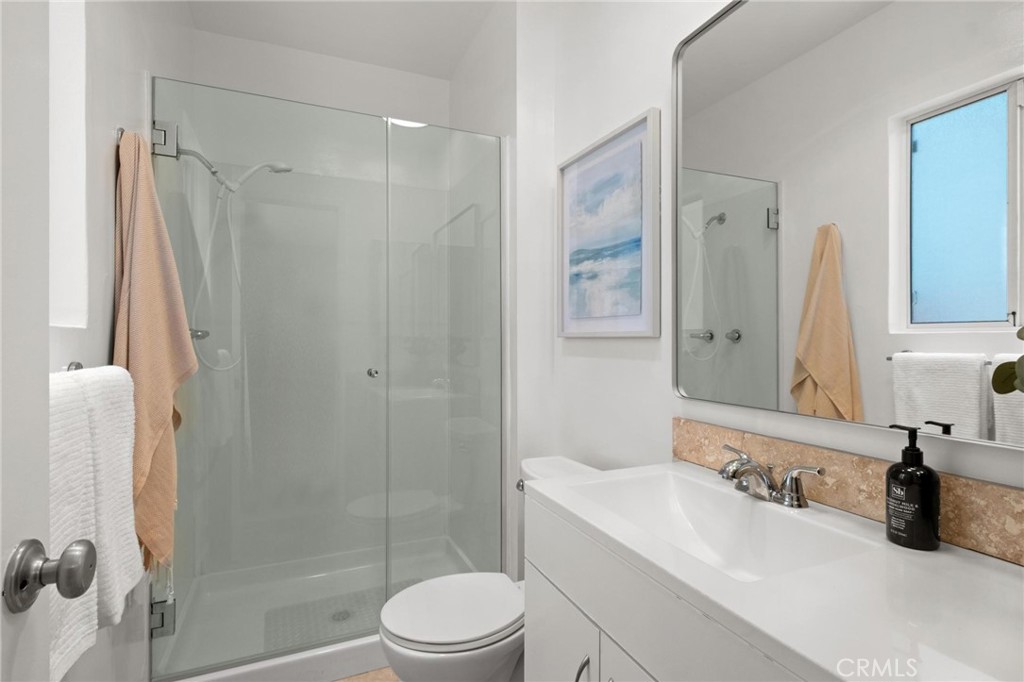 1715 Stanford Avenue Property Photo 20