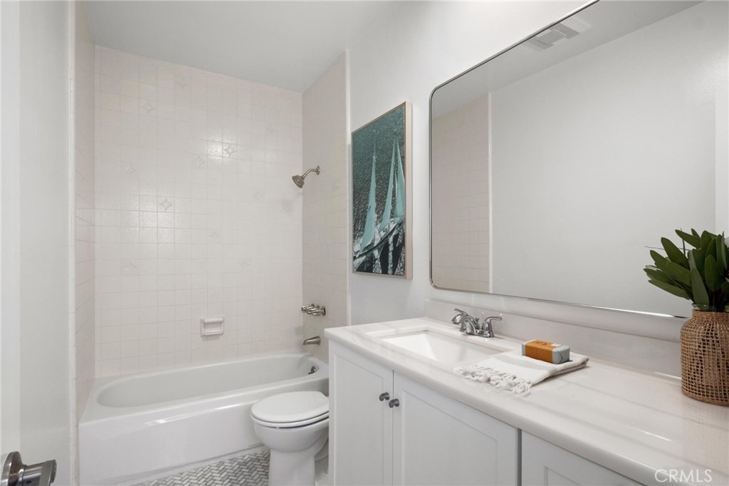 1715 Stanford Avenue Property Photo 22