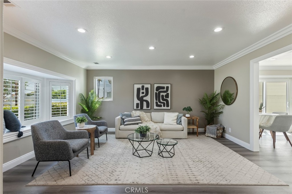 2306 255th Street Property Photo