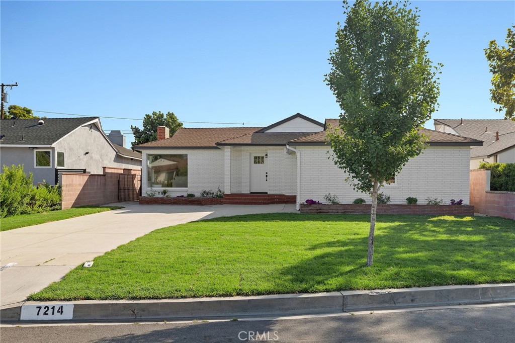 7214 Finevale Drive Property Photo 2