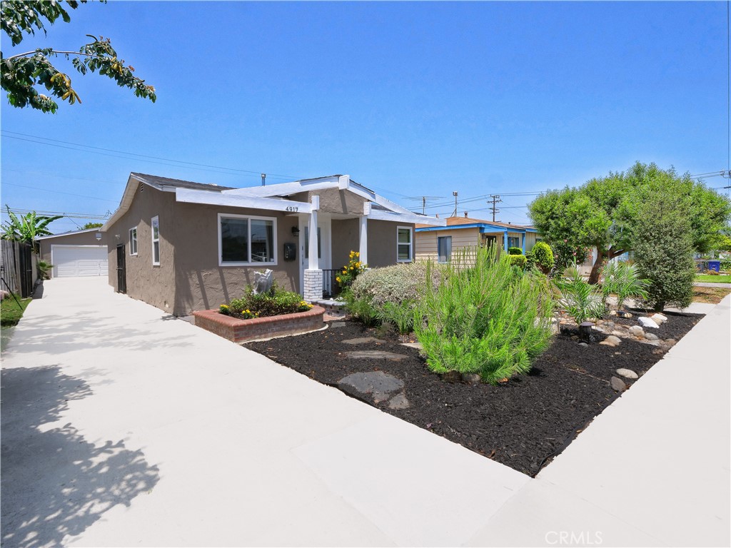 4917 W 140th Street Property Photo 1