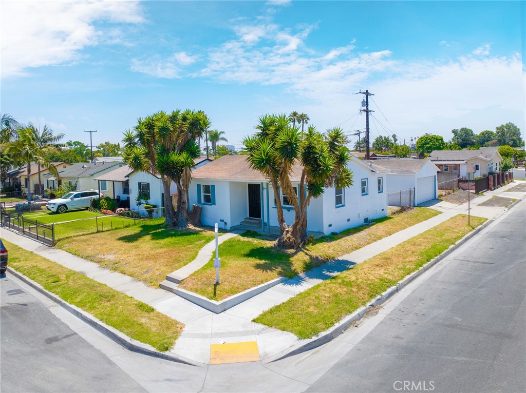 1242 W 134th Street Property Photo 1