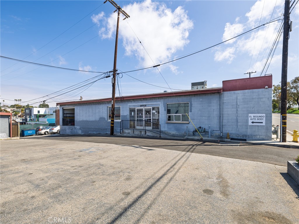 713 E El Segundo Boulevard Property Photo 32