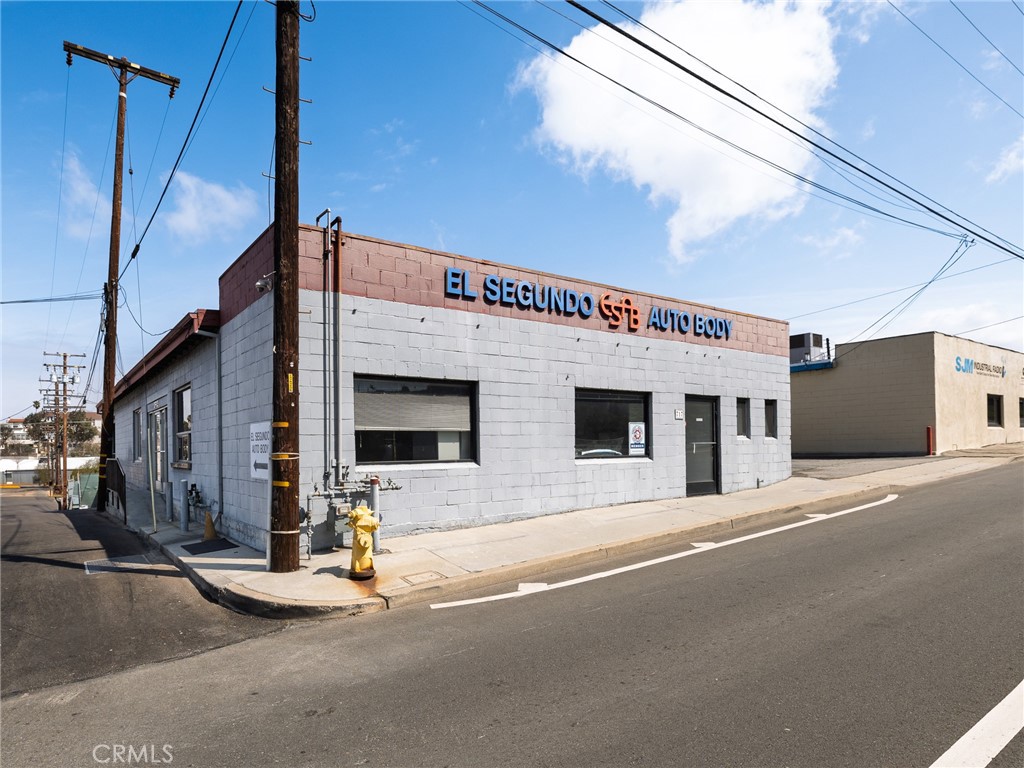 713 E El Segundo Boulevard Property Photo 37
