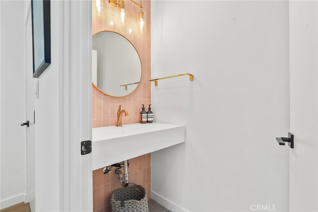 11462 Patom Drive Property Photo 17