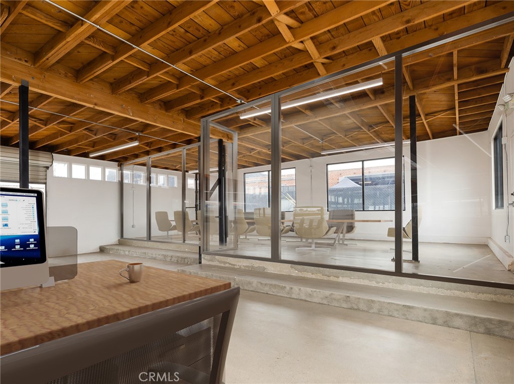 805 E El Segundo Boulevard Property Photo 3