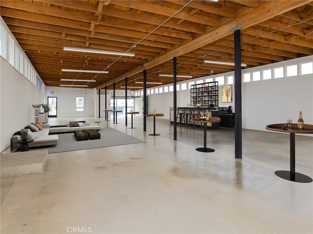 805 E El Segundo Boulevard Property Photo 6