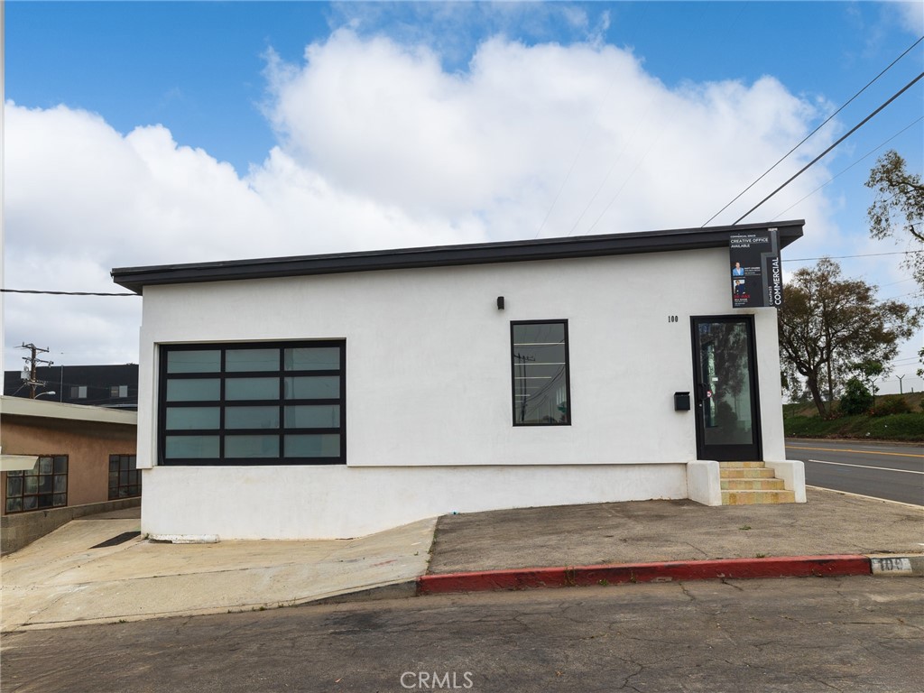 805 E El Segundo Boulevard Property Photo 8