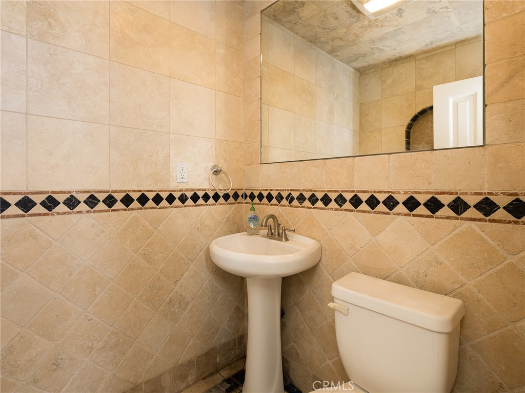 805 E El Segundo Boulevard Property Photo 20