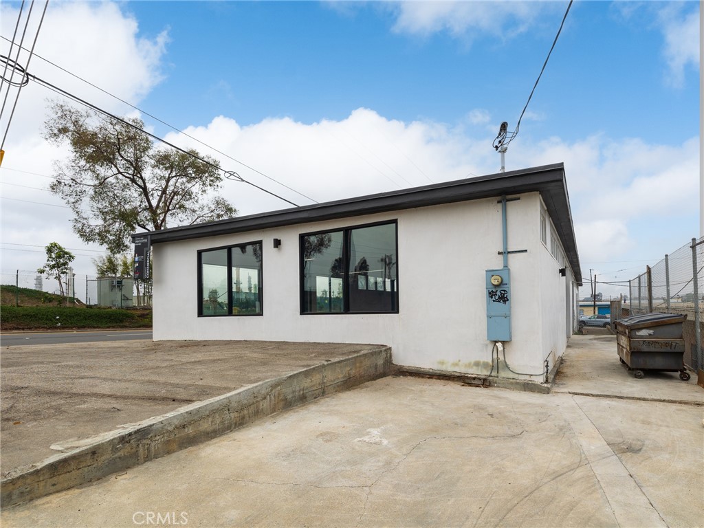 805 E El Segundo Boulevard Property Photo 23