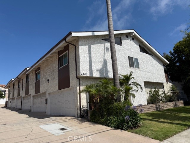 2402 Aviation Boulevard C Property Photo 1