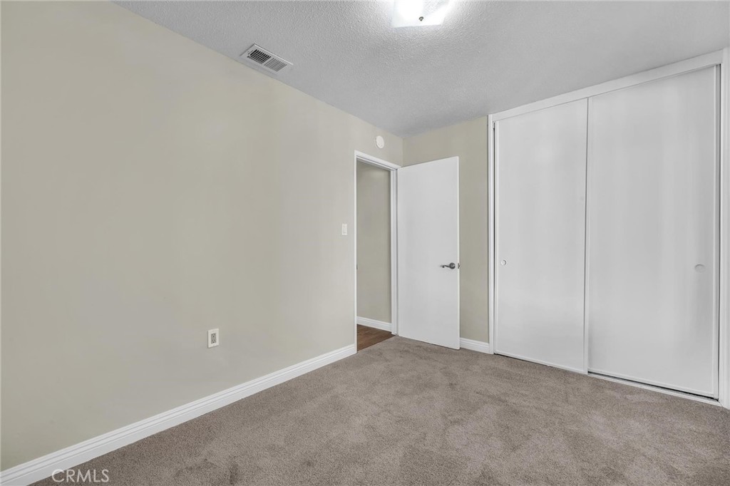 835 E 222nd Street Property Photo 23