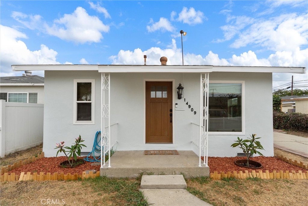 14909 Mansel Avenue Property Photo 1