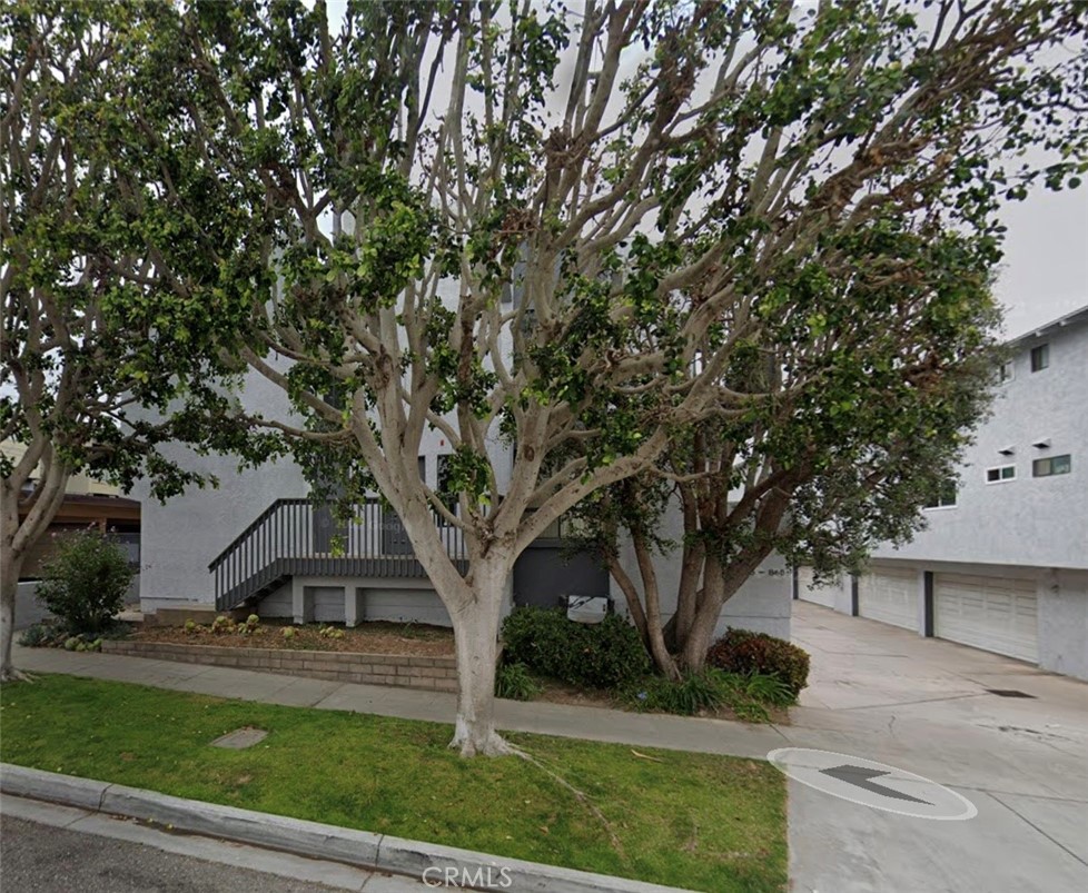 848 1st Street Property Photo 1