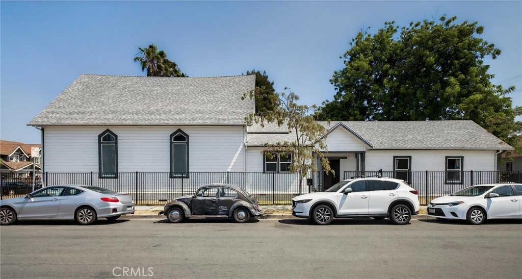 3425 W 15th Street Property Photo 6