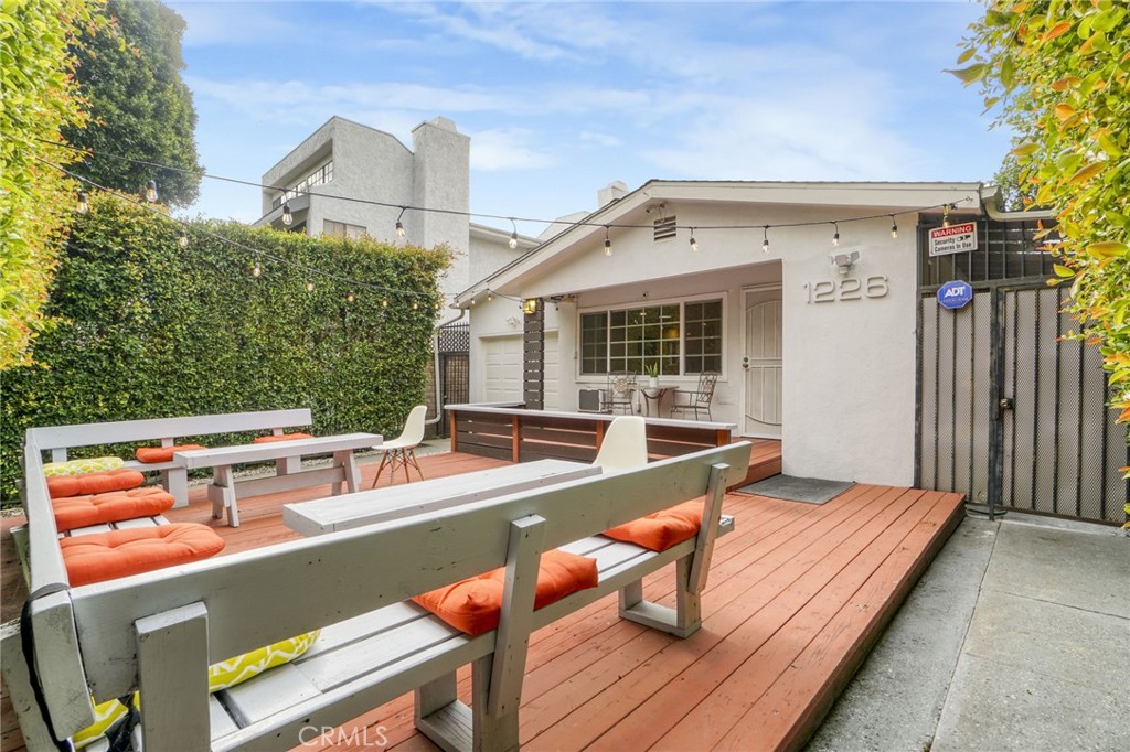 1226 Chelsea Avenue 1 Property Photo 1