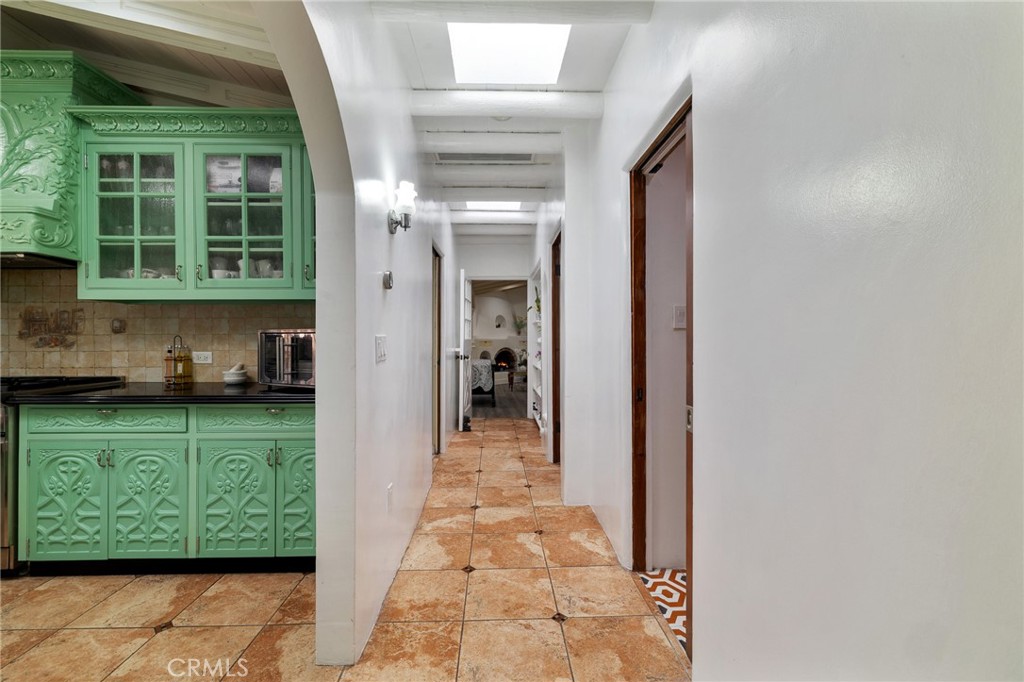 1729 W 51st Place Property Photo 18