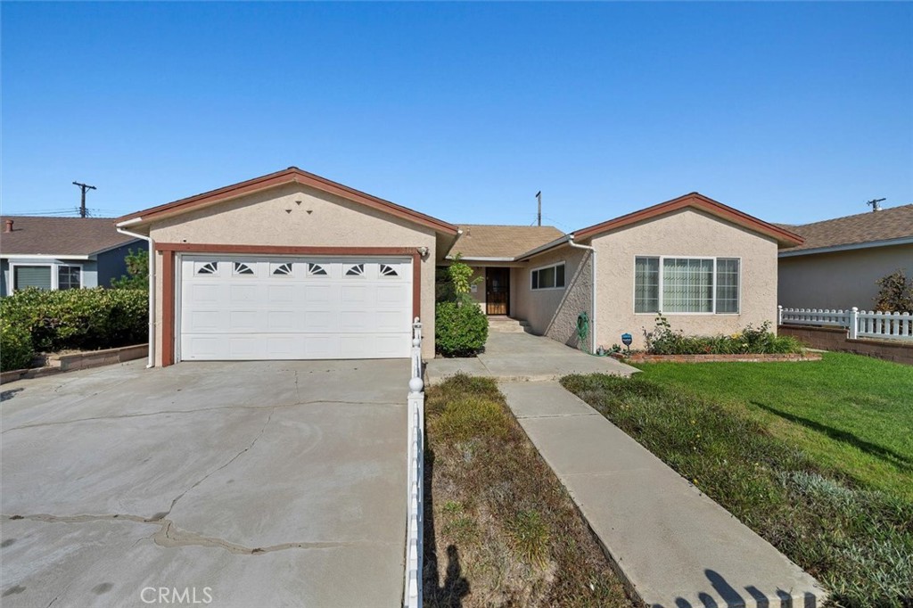 21601 Palos Verdes Boulevard Property Photo 1