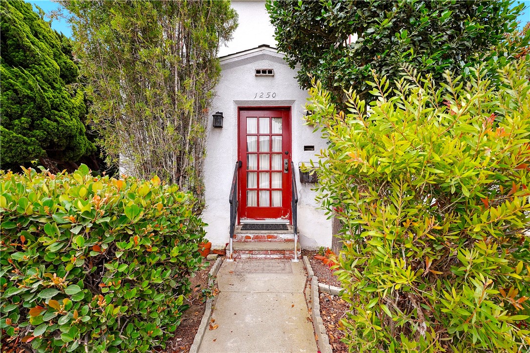 1250 1st Street Property Photo 1