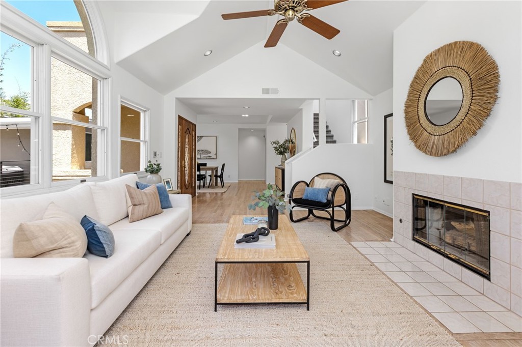 225 27th Street Property Photo 6