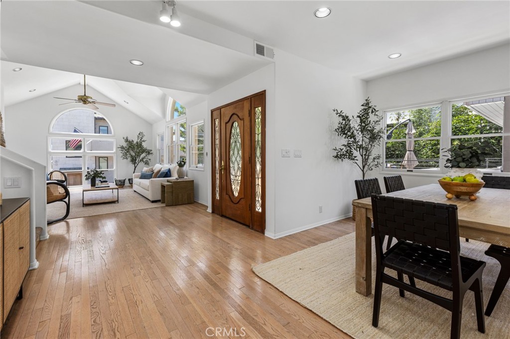 225 27th Street Property Photo 11