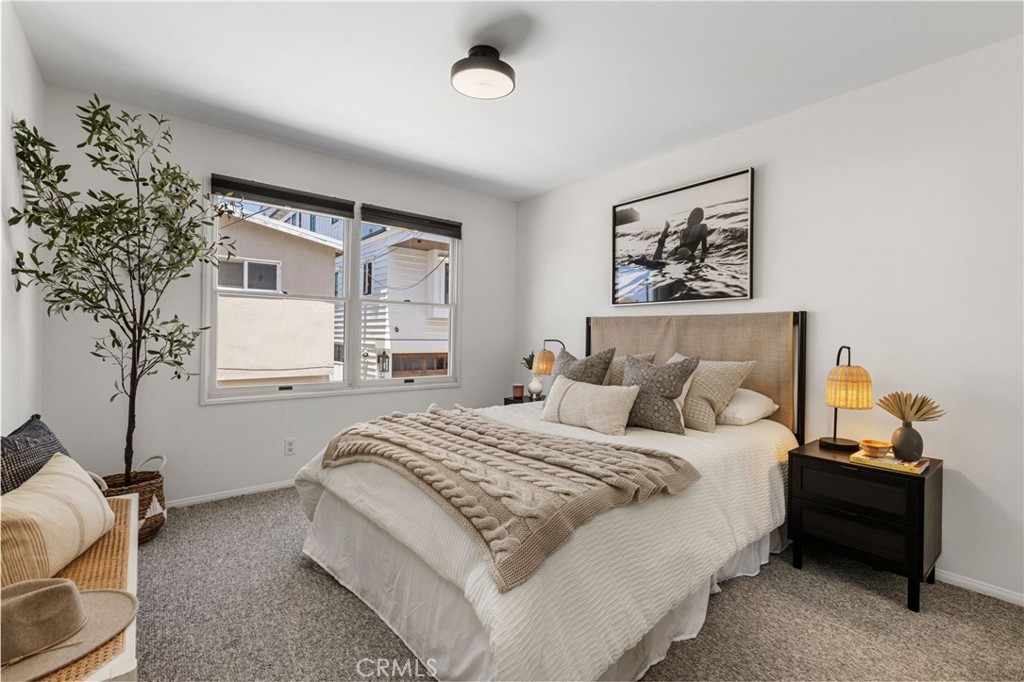 225 27th Street Property Photo 25