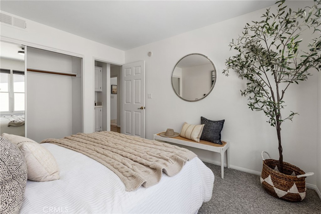 225 27th Street Property Photo 26