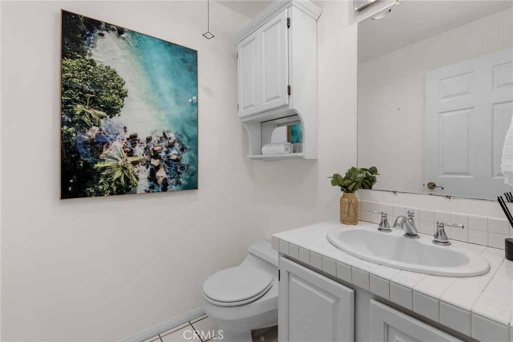 225 27th Street Property Photo 33