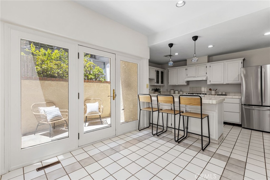 225 27th Street Property Photo 34